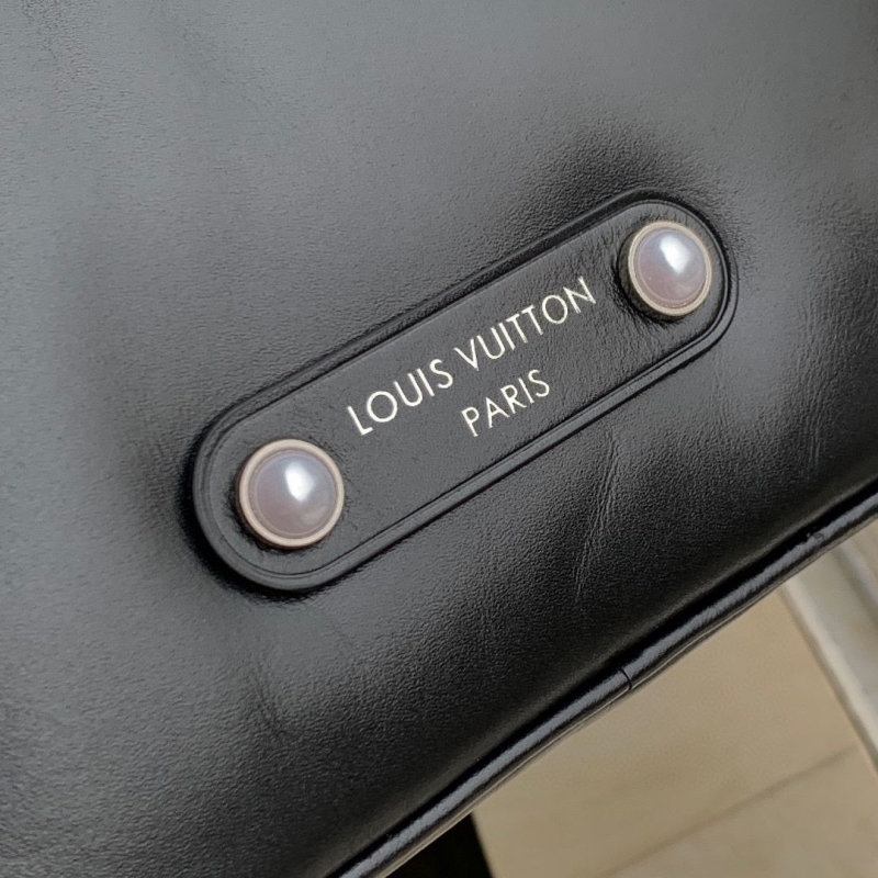 LV Speedy Bags